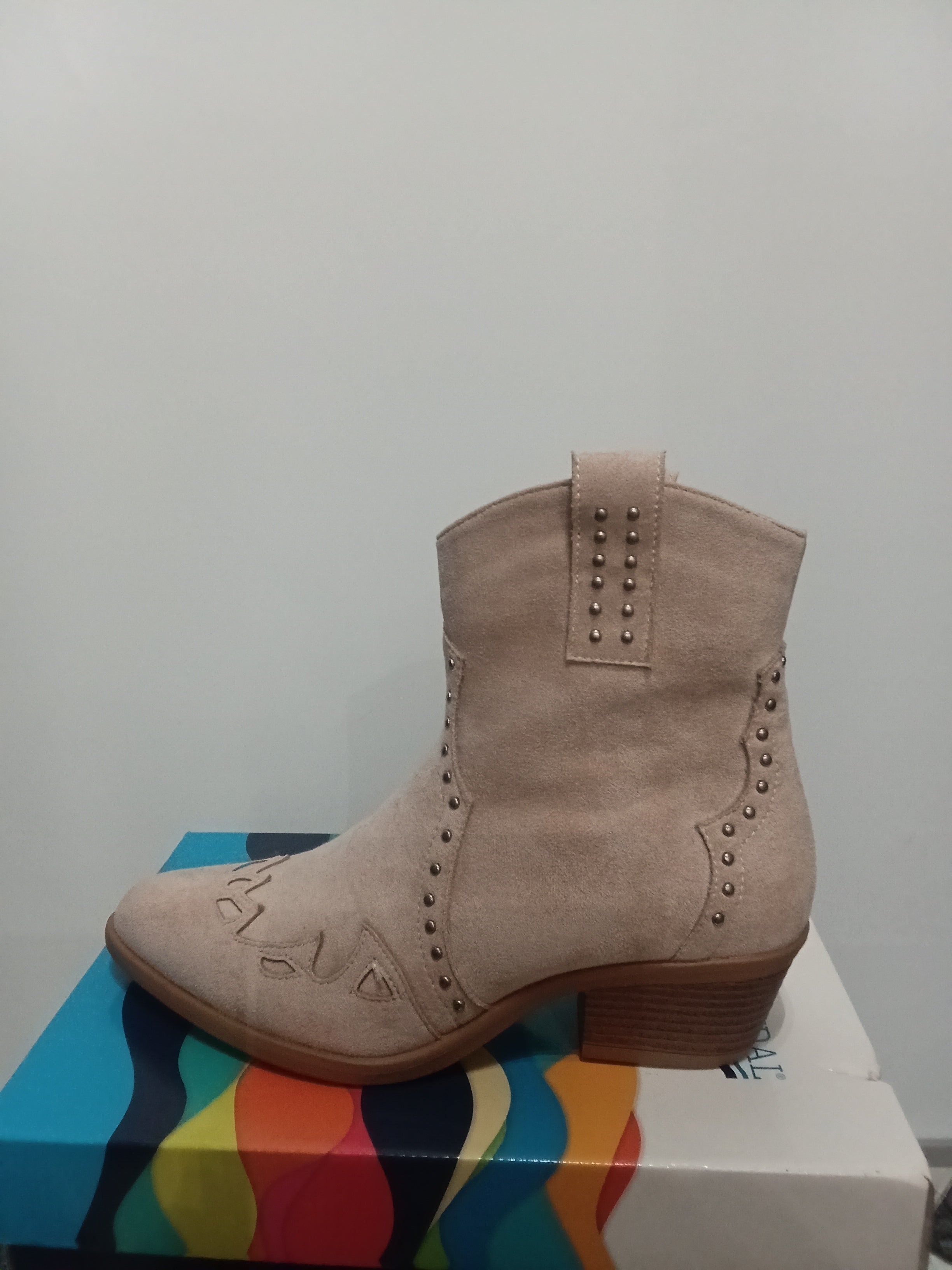 Botines Camperos - Baige - Estilo Cowboy